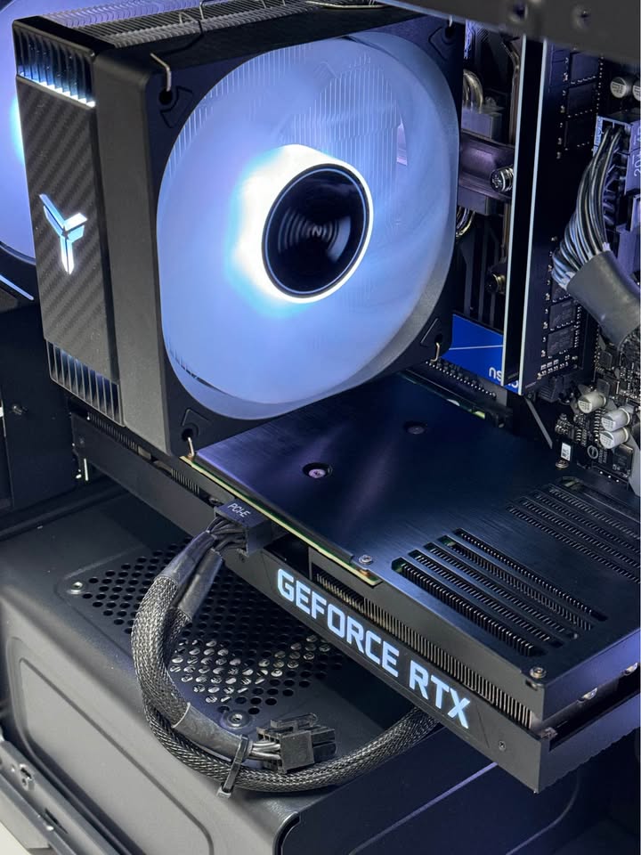 Ryzen 7 5700x + RTX 3070 Gaming Desktop