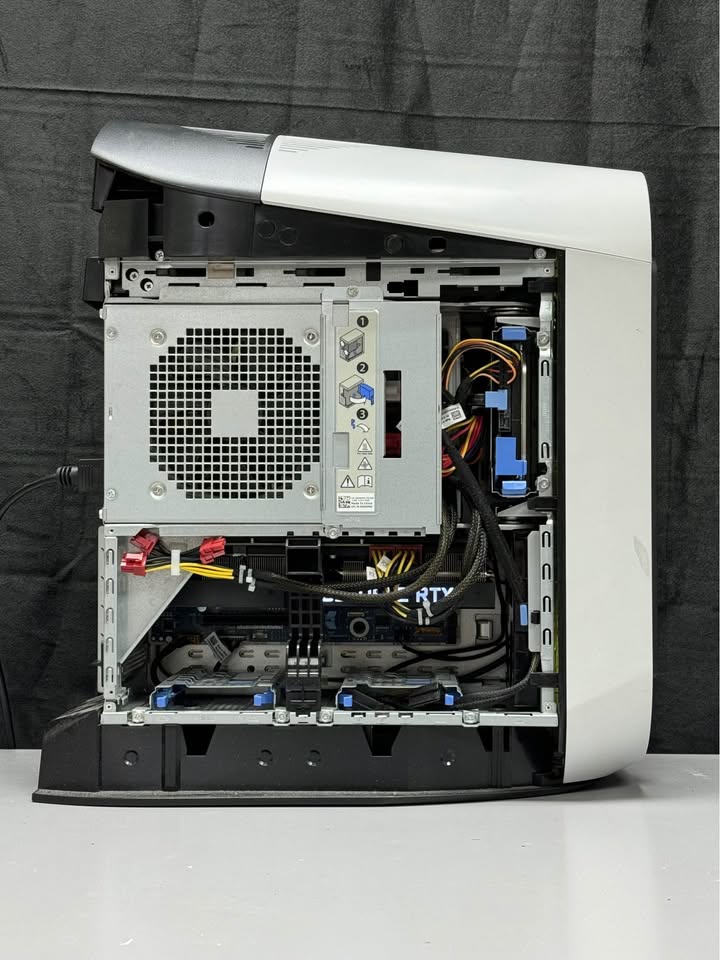 Alienware Aurora R13 Gaming PC β i7-11700F + RTX 3080 | Beast Mode Performance