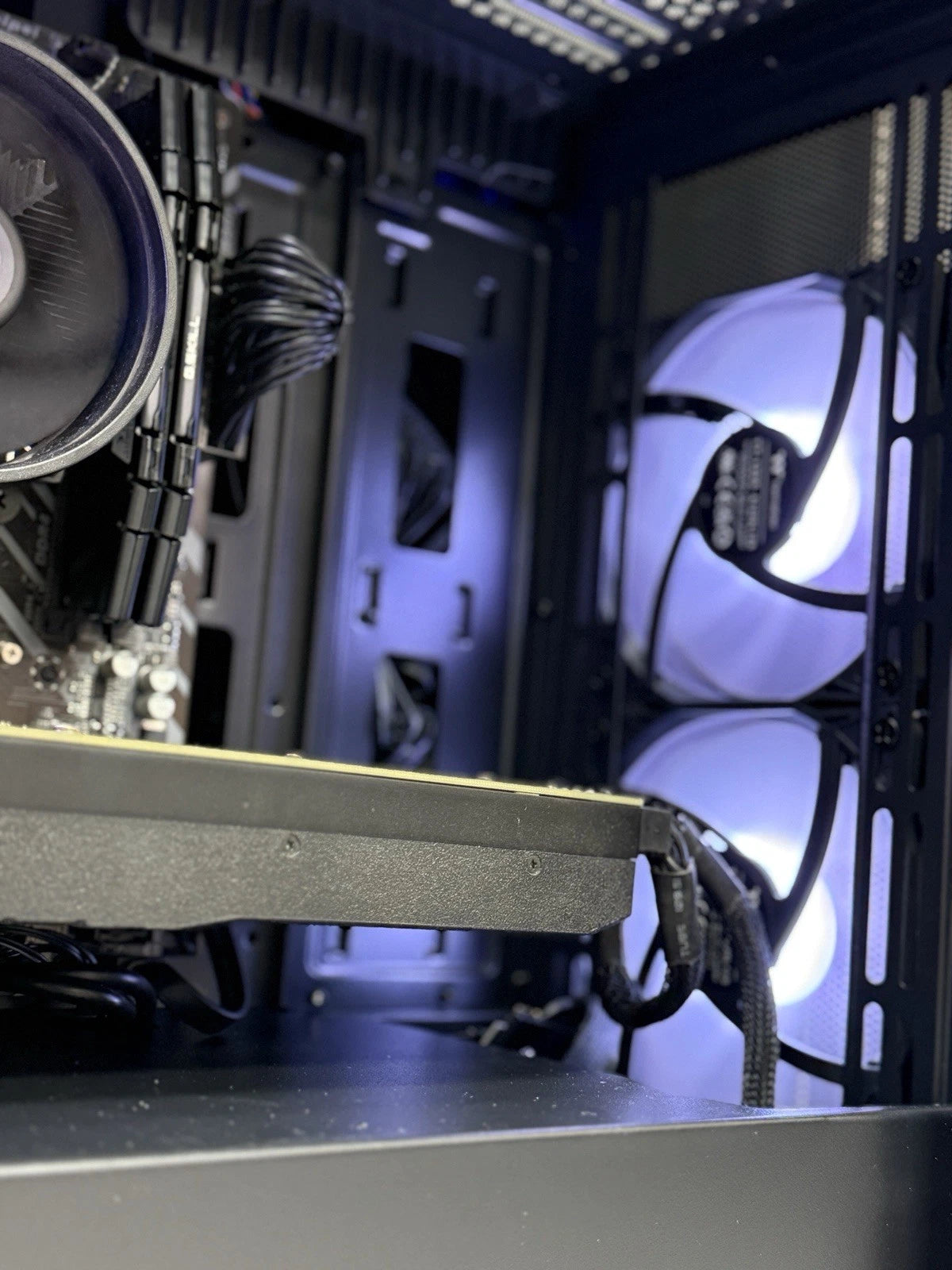 Ryzen 5 5500 + RTX 3070 GAMING DESKTOP